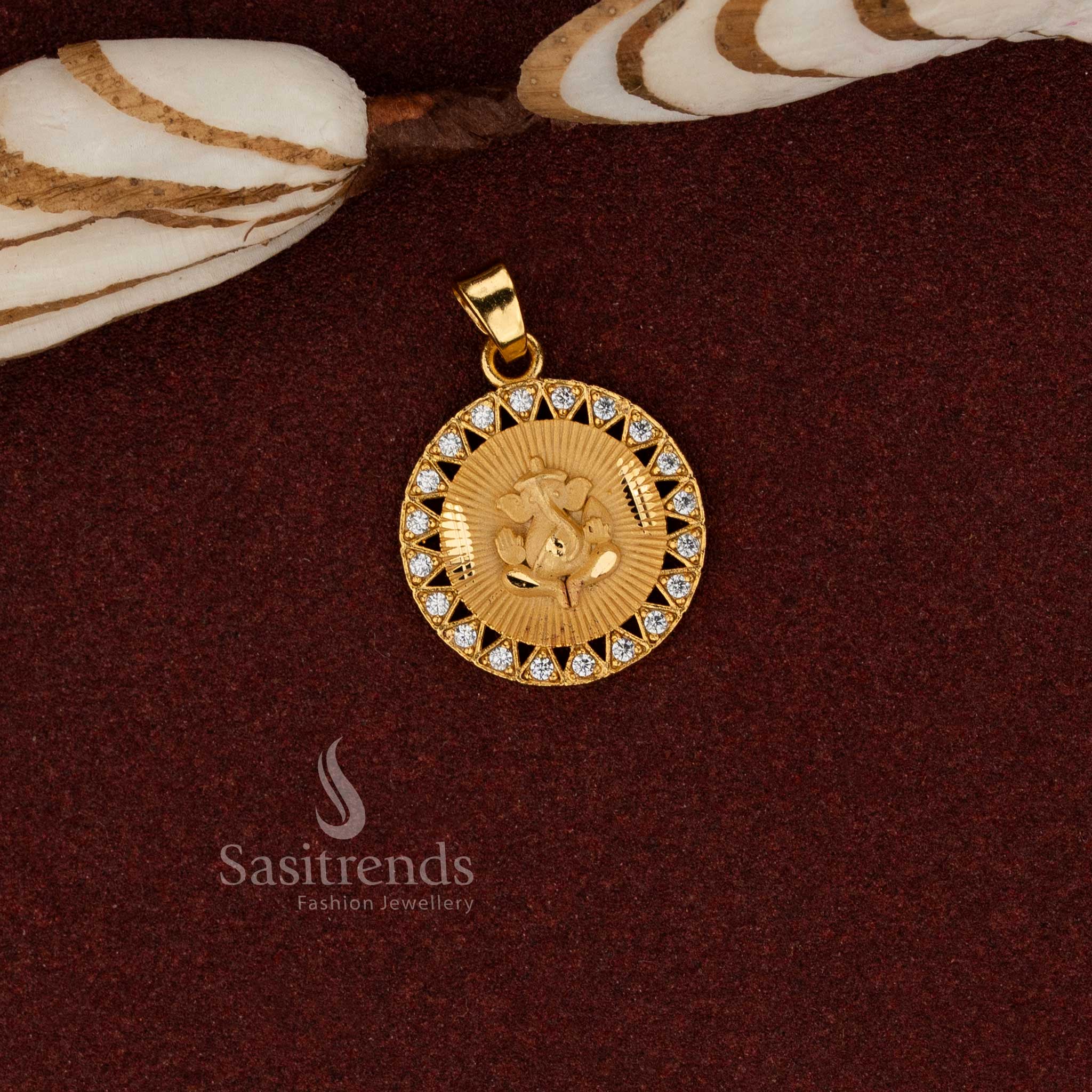 Sasitrends elegant ethnic style 24K micro gold plated forming vinayagar pendant crafted to complement traditional outfits, temple visits and heritage jewellery collections