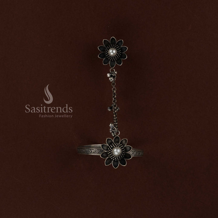 Sasitrends ethnic oxidised finger ring with matching kada bracelet jewellery featuring classic craftsmanship suitable for Navarathri celebrations and festive traditions