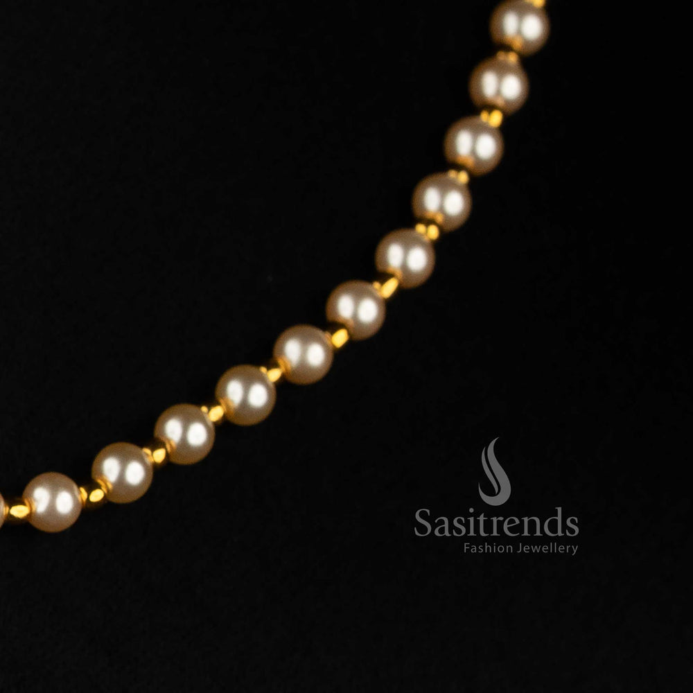 Sasitrends Golden Pearl Necklace Featuring Evenly Arranged Pearls and Fine Gold Plated Connecting Links 