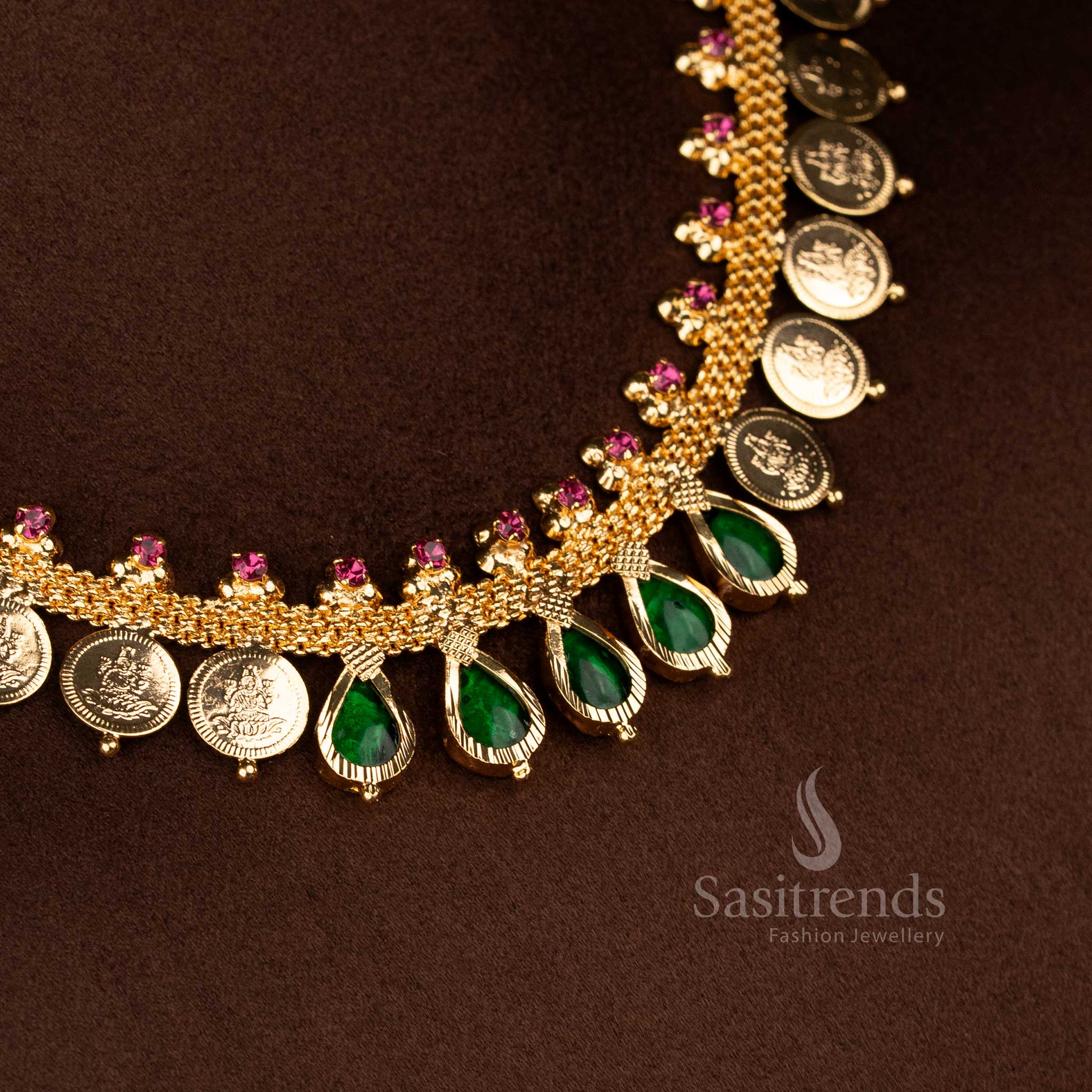 Sasitrends Kerala traditional teardrop green palakka design necklace featuring Lakshmi coin motifs and real gold look finish