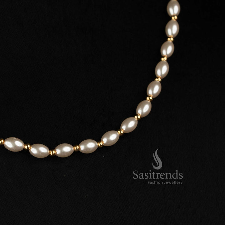 Sasitrends round pearl beaded necklace with Micro Gold Plated finish and golden centre bead 