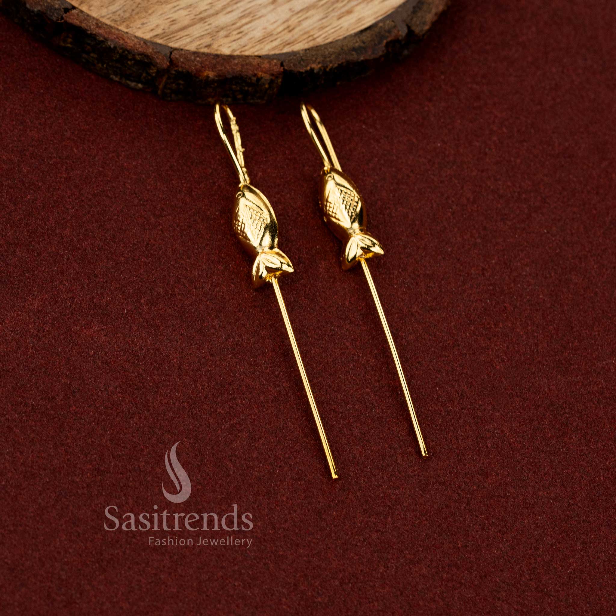 Sasitrends chic 24K gold plated fish motif ear cuff fashion earrings designed for girls who love trendy and elegant jewellery collections