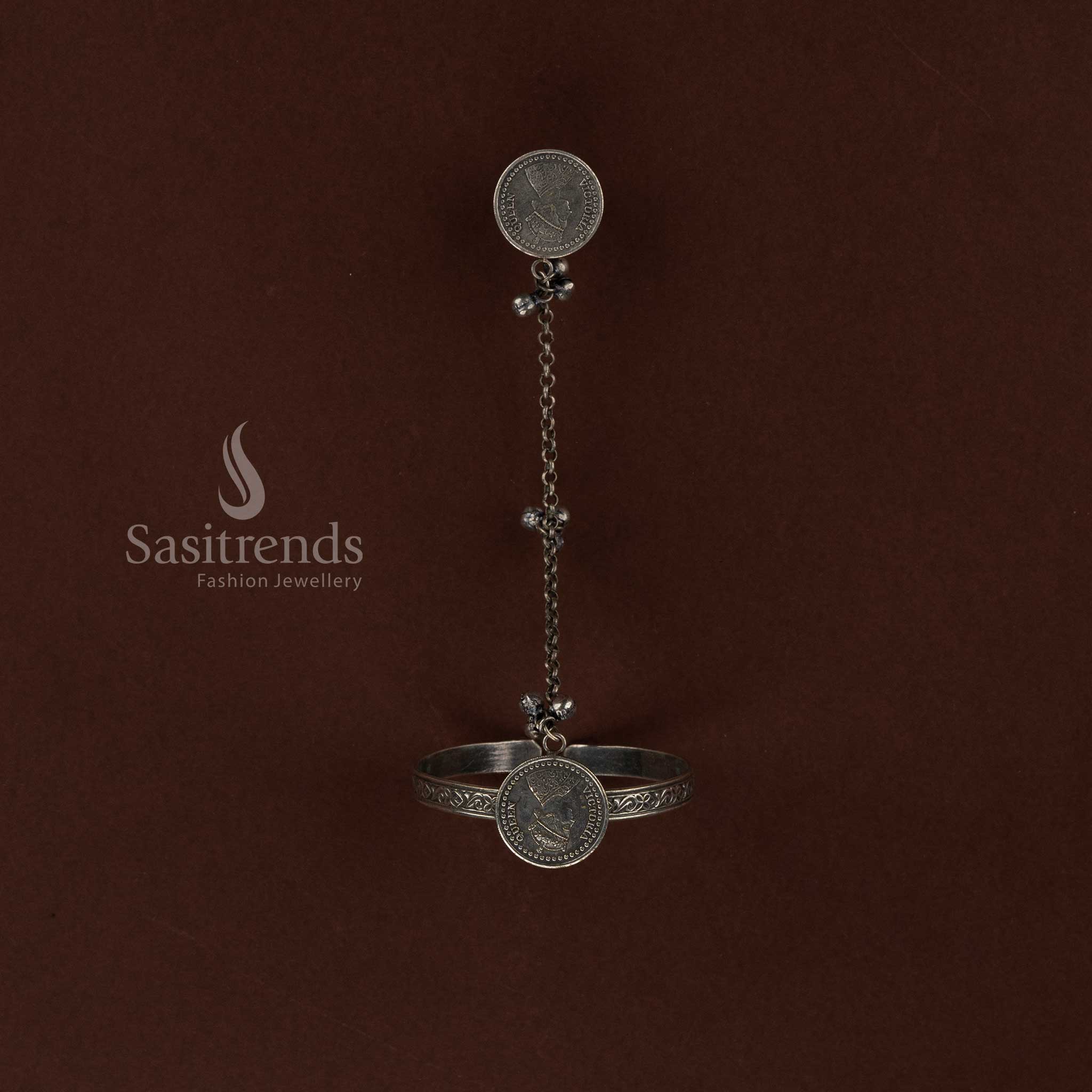 Sasitrends premium oxidised ethnic finger ring and kada bracelet jewellery crafted for Navarathri traditions and elegant cultural attire
