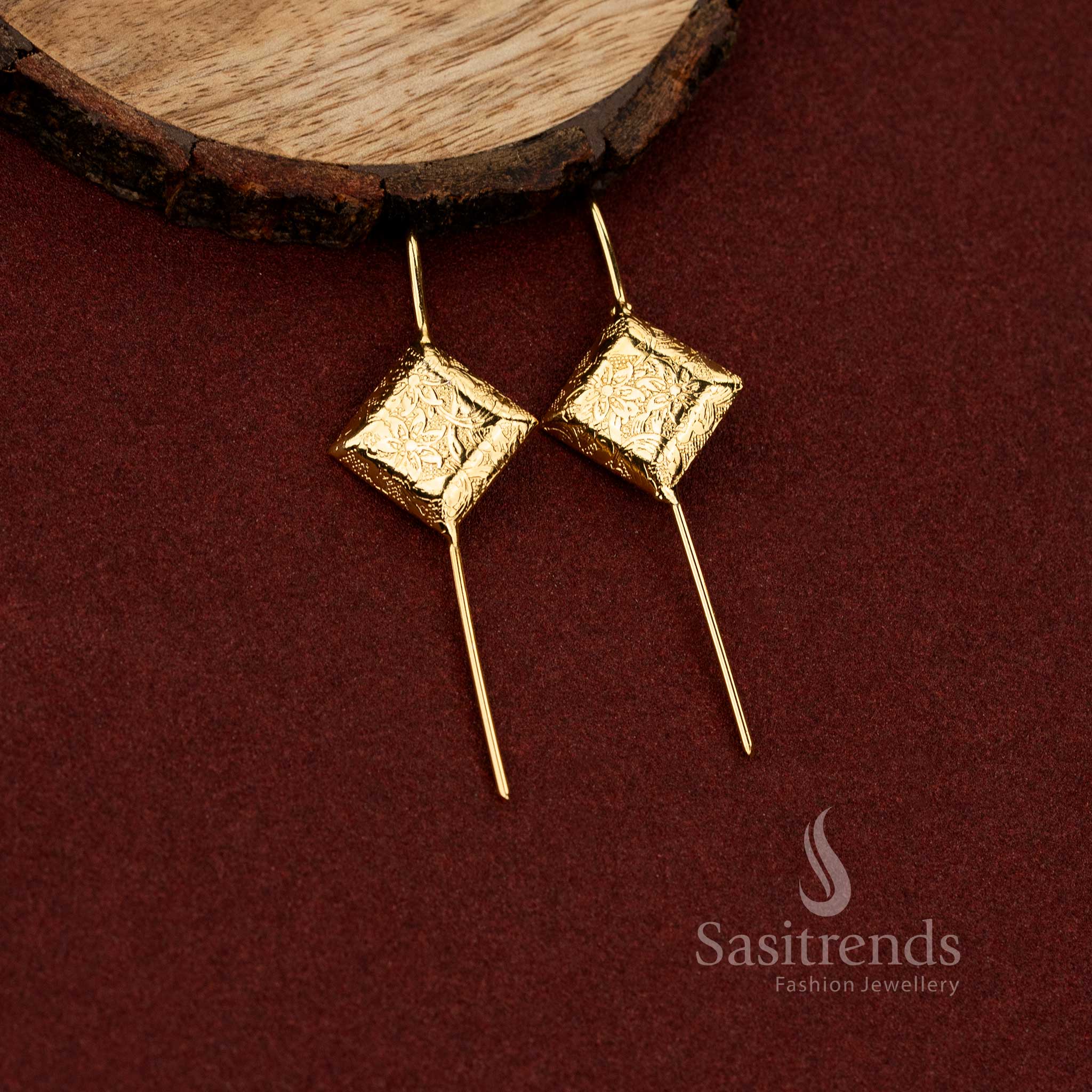 Sasitrends statement 24K gold plated ear cuff earrings featuring refined craftsmanship and graceful modern styling