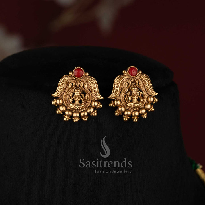 Sasitrends traditional antique coral and green bead golden strand mala necklace set with Lakshmi stud earrings