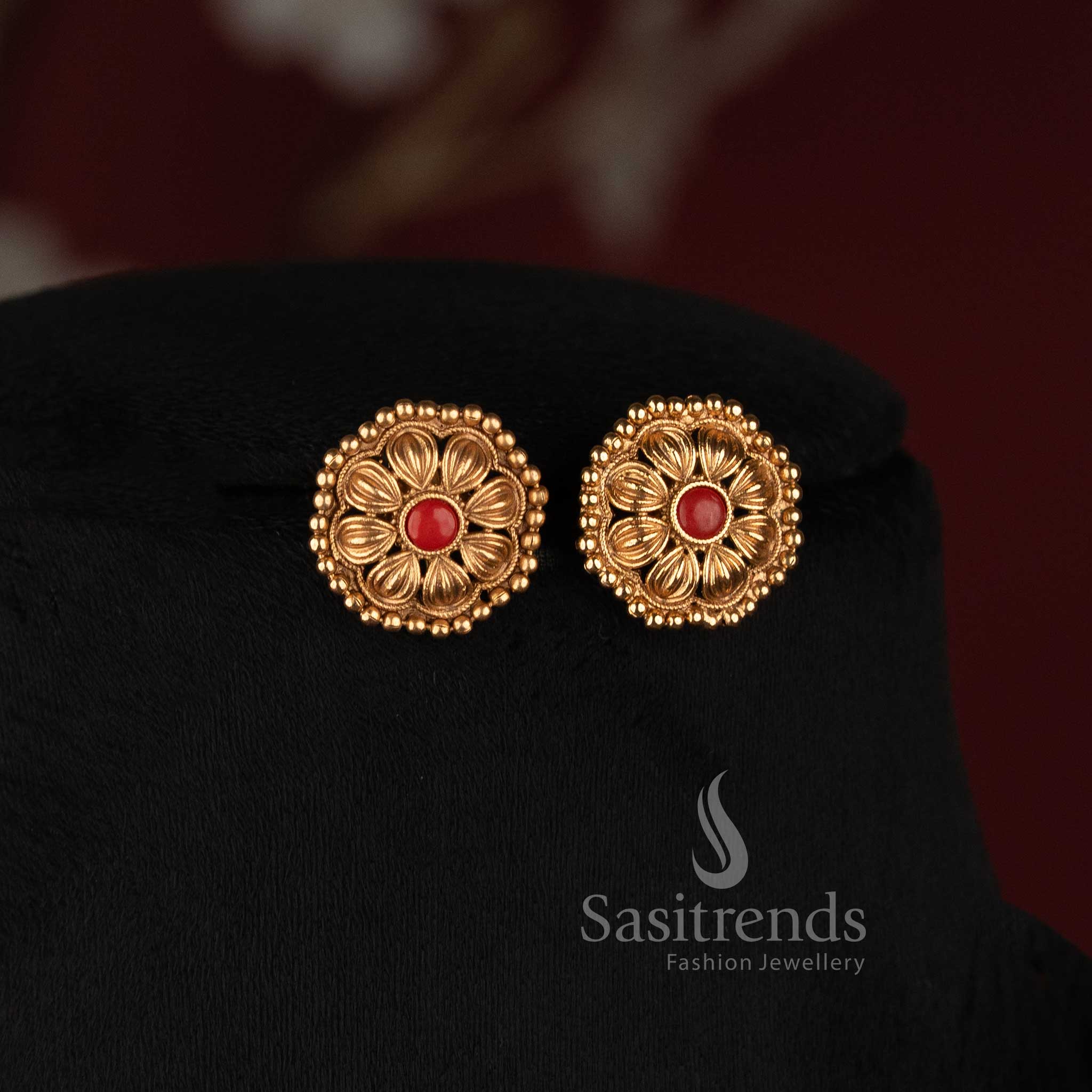 Sasitrends traditional antique gold coral and green bead mala necklace set with floral design