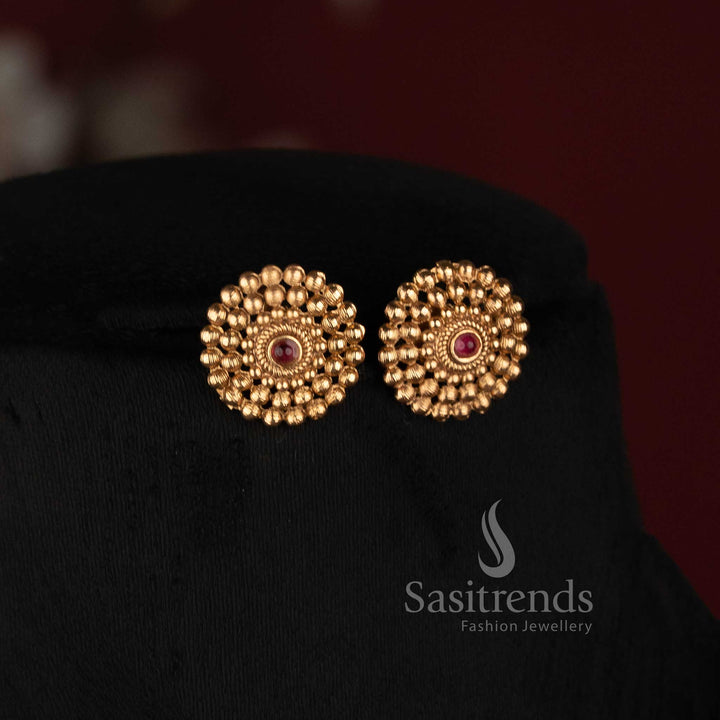 Sasitrends traditional antique gold plated floral carved bead necklace set with central ribbed barrel and round floral motifs