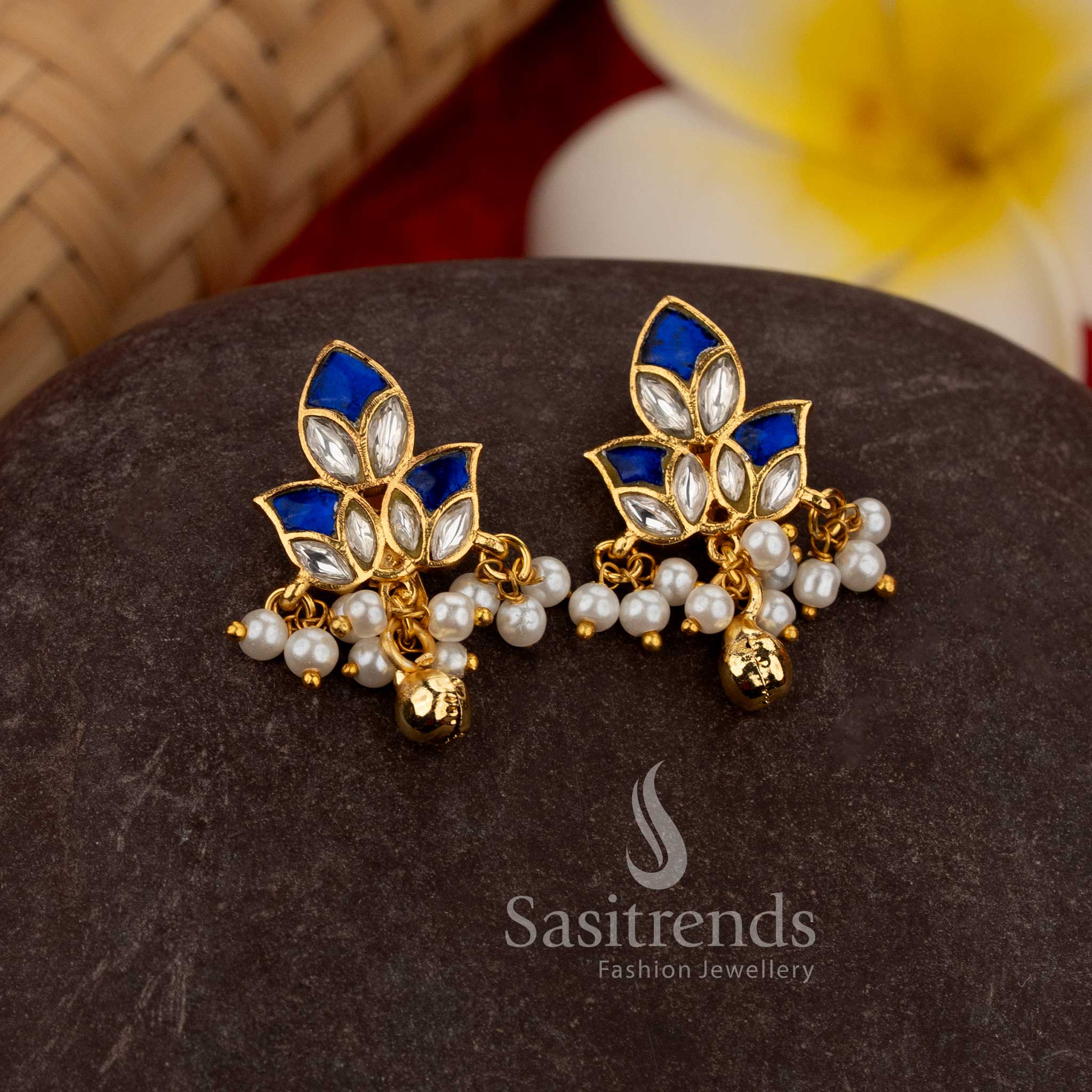 Traditional temple wear 24K jadau gold plated leaf design white blue kundan stone earcuff earrings for temple and wedding wear – Sasitrends