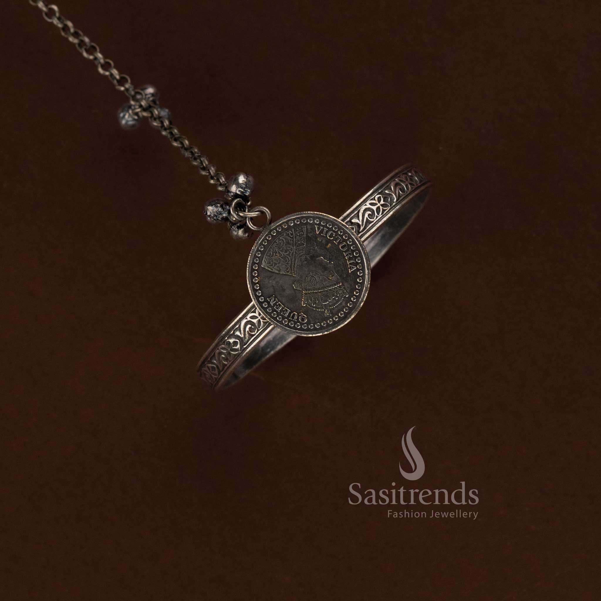 Sasitrends traditional oxidised metal finger ring and kada bracelet jewellery crafted with ethnic elegance ideal for Navarathri festivals and cultural styling