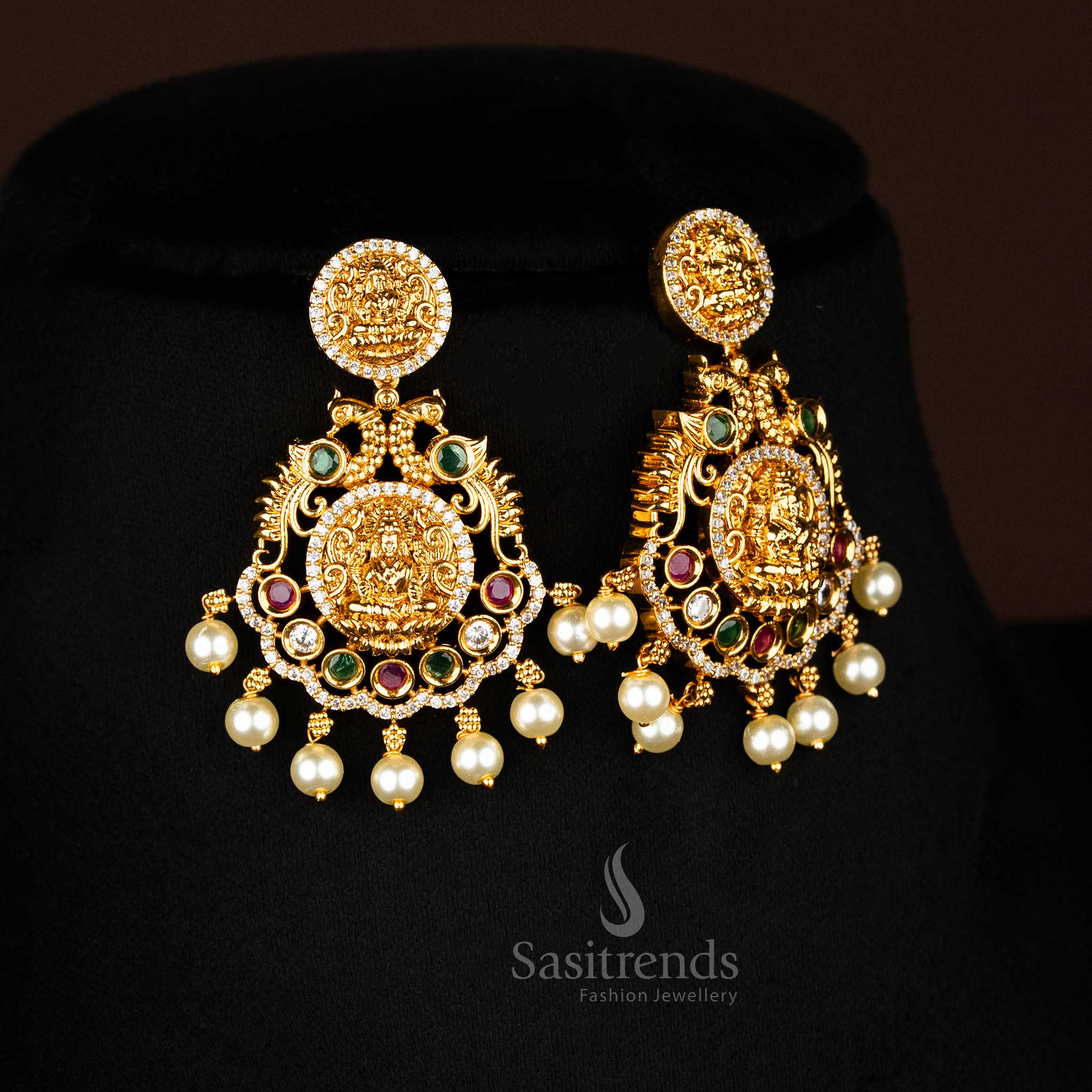 Matte Gold Lakshmi Pendant Earrings Set with Pearls – Sasitrends